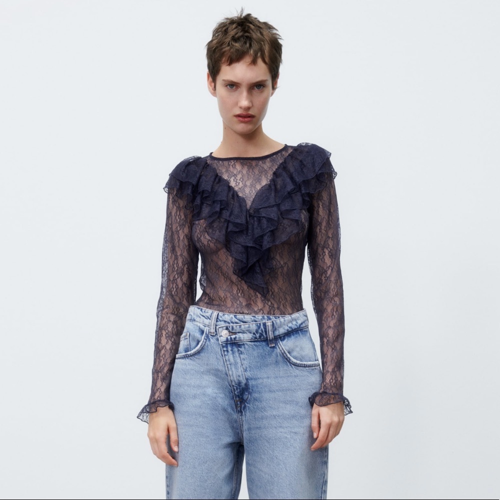ZARA RUFFLED LACE TOP.